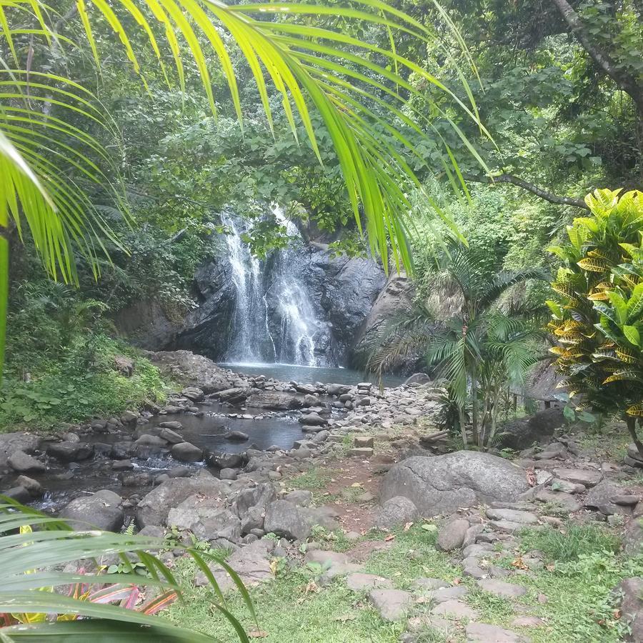 Salt Lake Lodge Savusavu Bagian luar foto